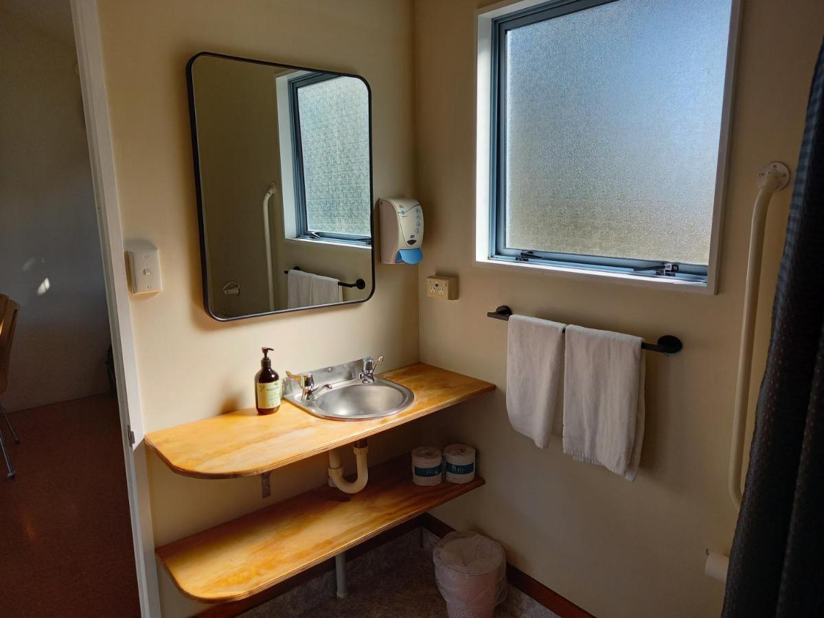 Raglan West Accommodation Units Esterno foto