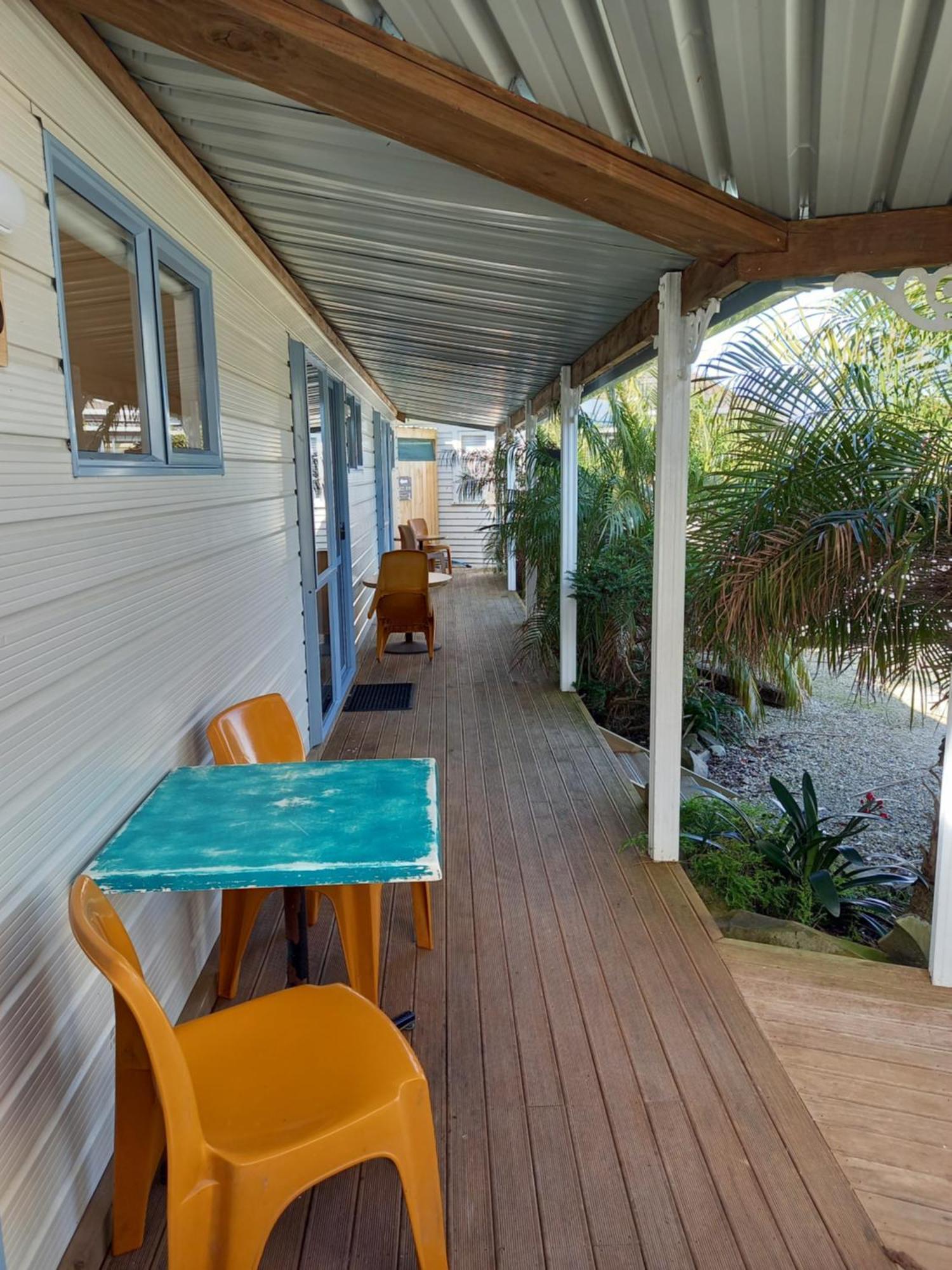 Raglan West Accommodation Units Esterno foto